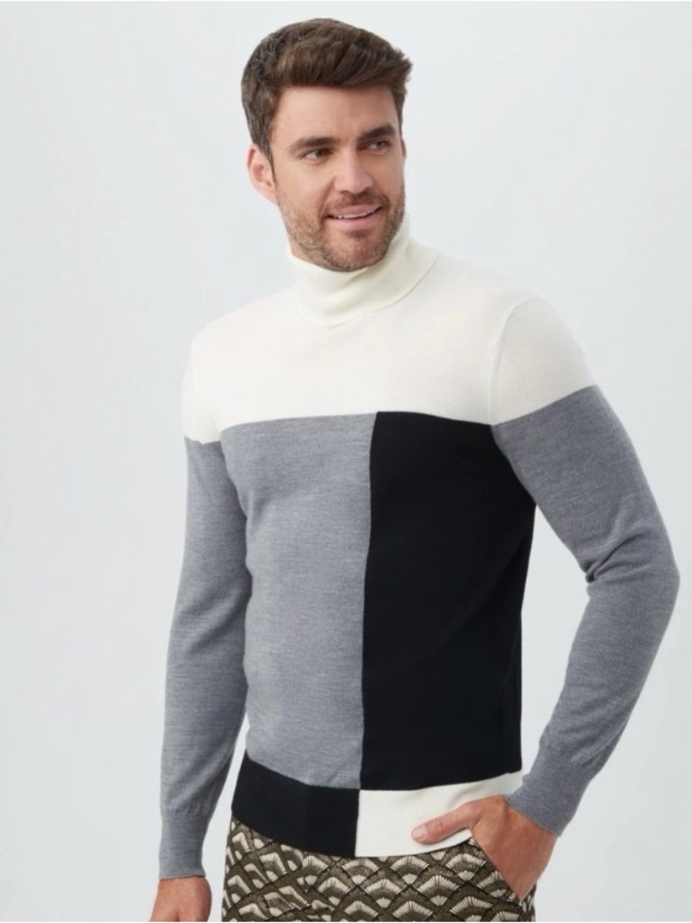 Mr. Turk Turtleneck Colorblock Men's Sweater - White, Gray & Black Size Medium